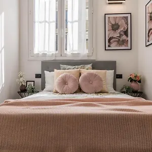 & Cozy In Via Disciplini Milano
