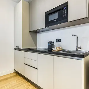 Beplace In San Babila Appartement